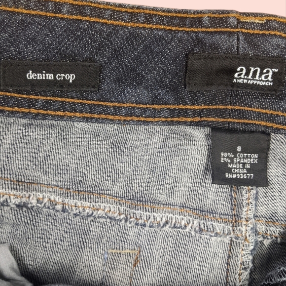 Ana Denim Crop Jean Shorts - Picture 7 of 11